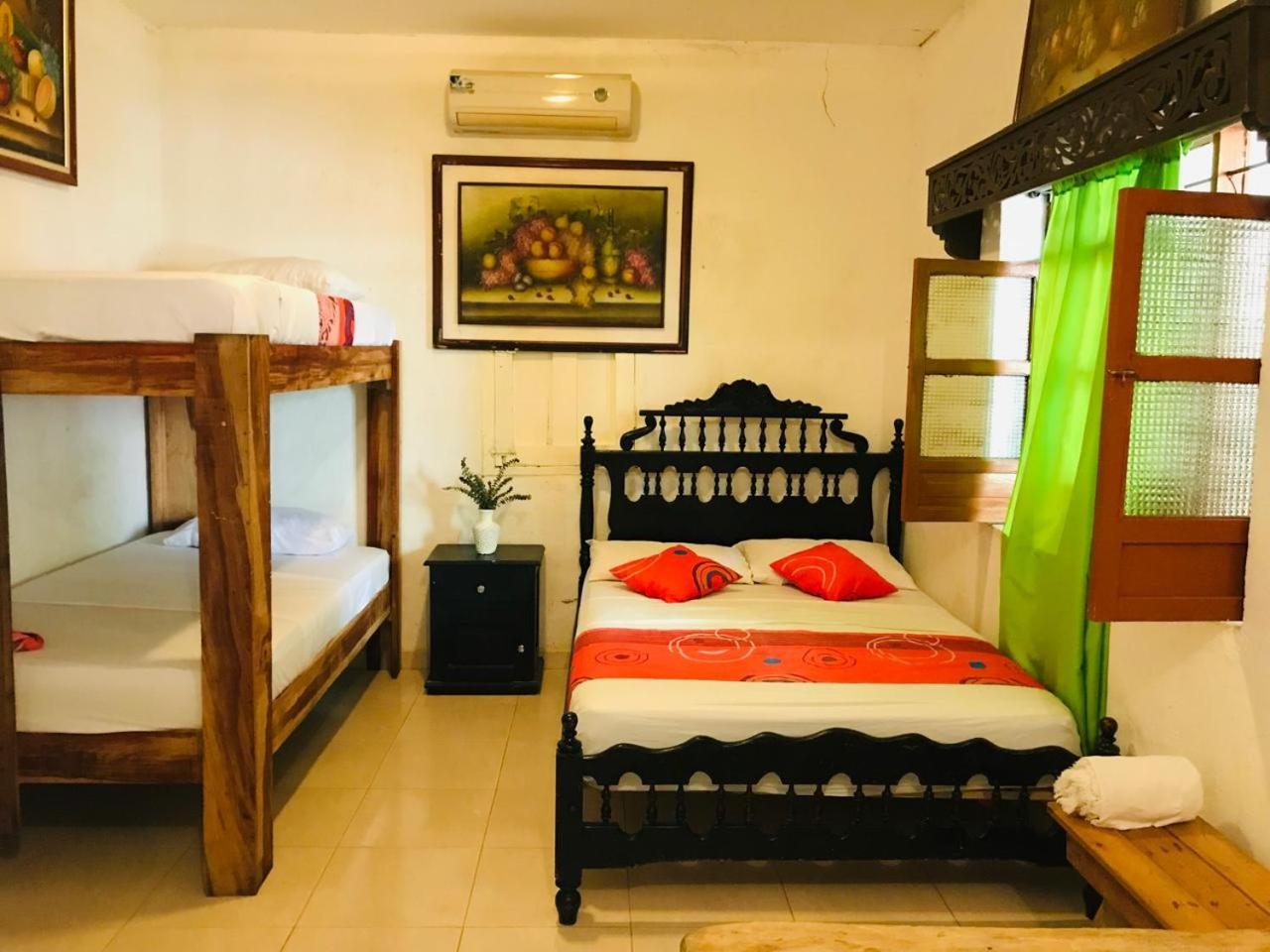 Hostal Las Mariposas 米卡 外观 照片